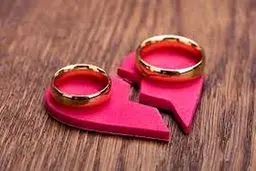 پوئن مثبت قانون به زن ها در طلاق غیابی | زن در چه صورت میتواند غیابی طلاق بگیرد؟