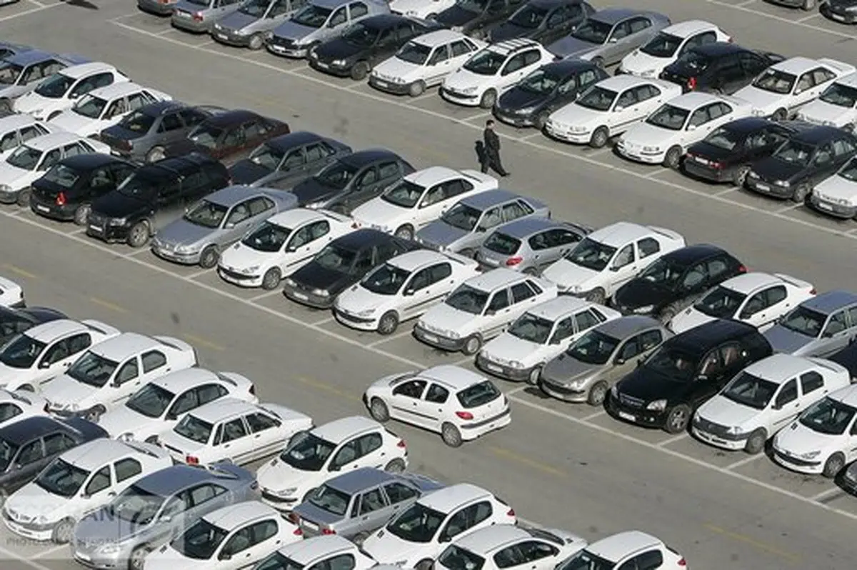 تقلب رساندن سخنگوی وزارت صنعت به خریدارن خودرو!