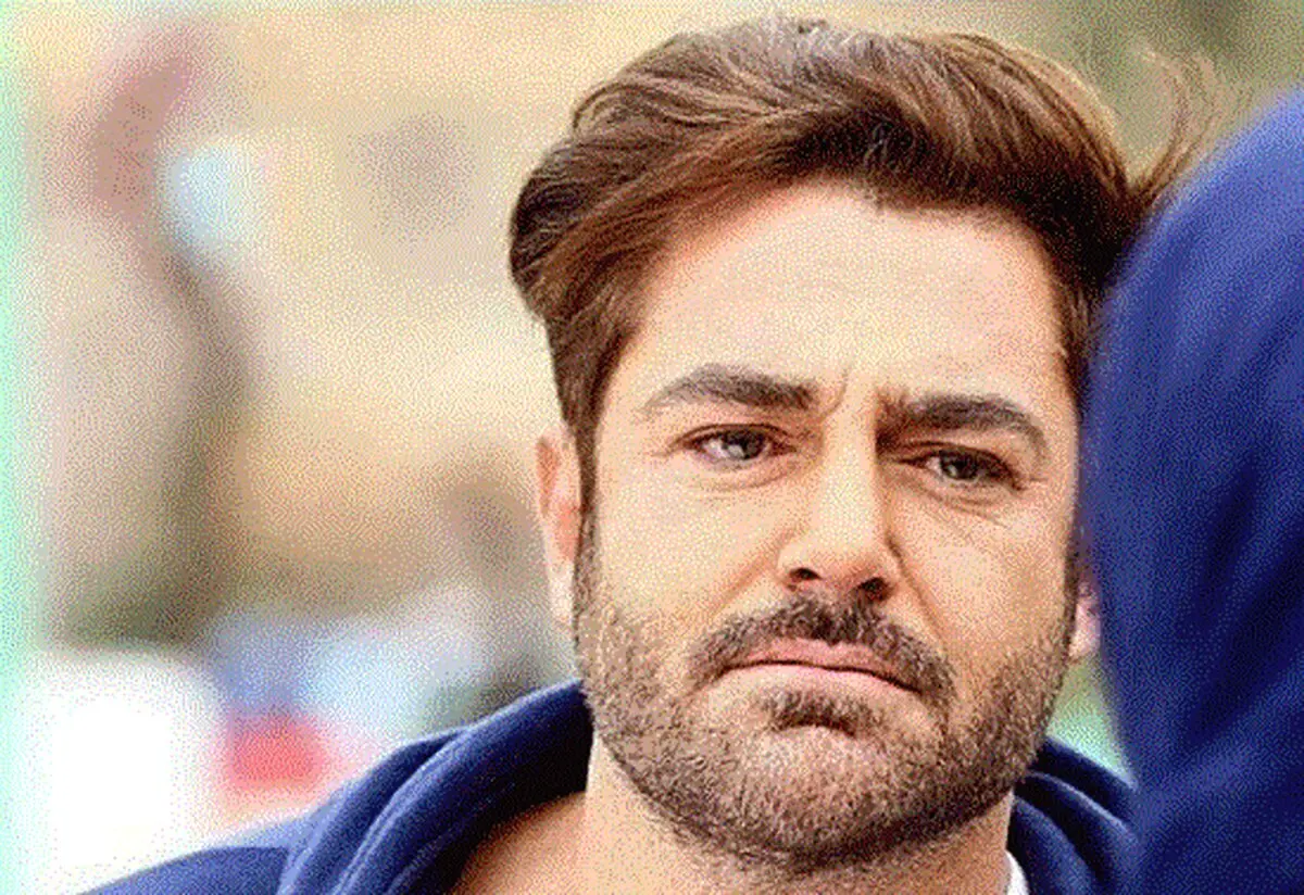 عینک لاکچری محمدرضا گلزار