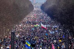 خشم روزنامه دولت از تجمع اعتراضی ایرانیان در برلین