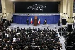 باید از خدمتگزاران کشور به ویژه رئیس‌جمهور پرکار و پرتلاش حمایت شود