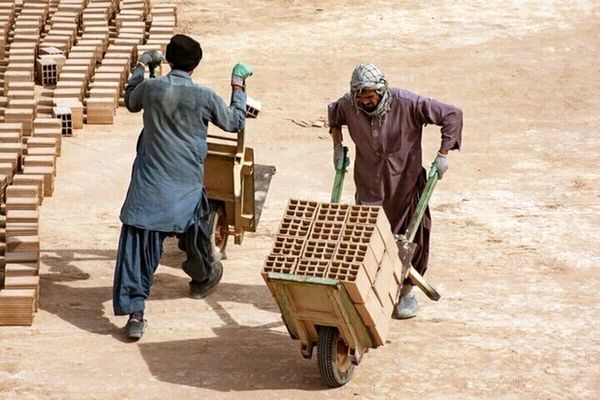 شرط کار کردن اتباع خارجی در ایران اعلام شد