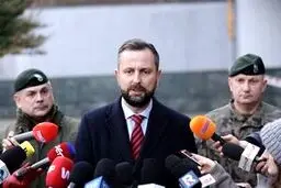 زندگی پناهندگان اوکراینی در ورشو، لهستانی‌ها را خشمگین کرده است