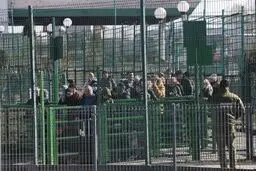 ۴٠٠ ایرانی از آمریکا اخراج شدند