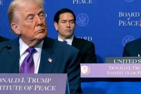 افراد تصمیم‌گیر همراه ترامپ درباره ایران