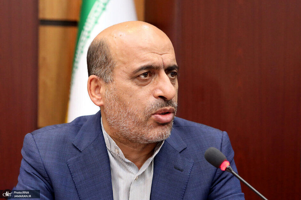 ترامپ دنبالهروی سیاست صهیونیستهاست/ از عدم توافق آمریکا بیشتر ضرر میکند