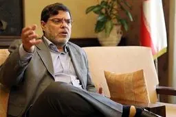 مرندی: ظریف گفت مو لای درز برجام نمی رود!