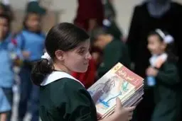 رژیم صهیونیستی کتاب‌های درسی فلسطینی را در قدس مصادره کرد