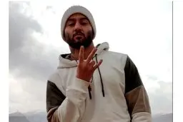 عکس متفاوت از توماج صالحی بعد از آزادی