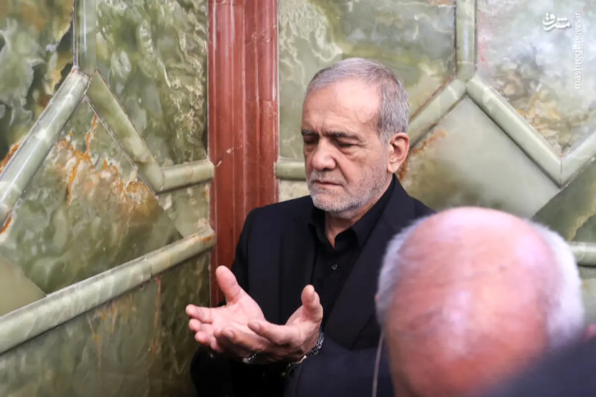 مسعود پزشکیان در مراسم شب سوم محرم تهران