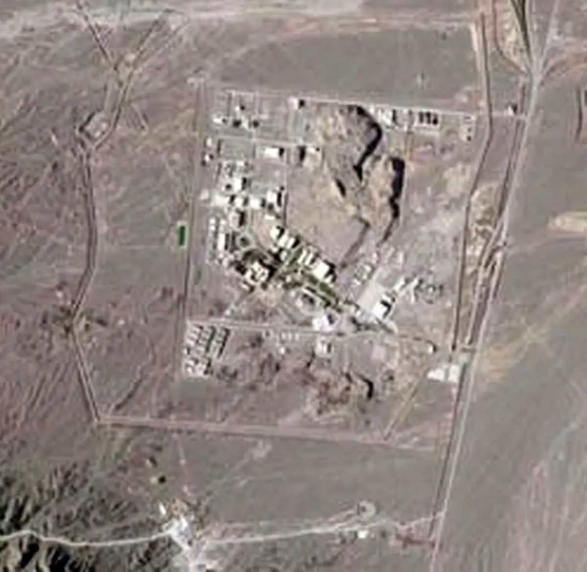 خاکریز‌های روانی؛ هجمه‌های هسته‌ای و واهمه‌سازی‌ها در مورد تقابل با تهران