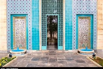 سعدی شیرازی