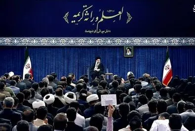 رهبر انقلاب نخبگان