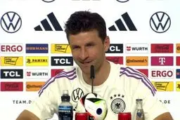 مولر: من مثل کروس نیستم، خدا را شکر مربی داریم!