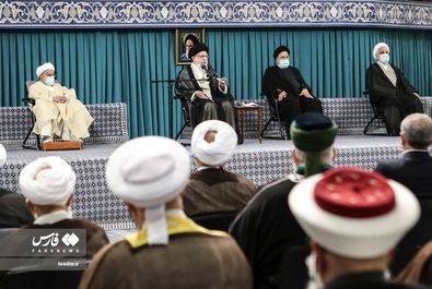 دیدار مسئولان نظام و میهمانان وحدت اسلامى‌ با رهبر انقلاب