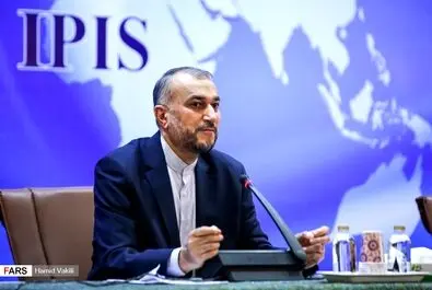 نشست روسای نمایندگی های سیاسی خارجی مقیم تهران با وزیر امور خارجه