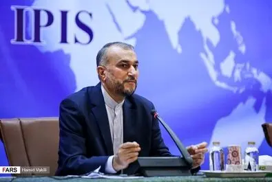 نشست روسای نمایندگی های سیاسی خارجی مقیم تهران با وزیر امور خارجه
