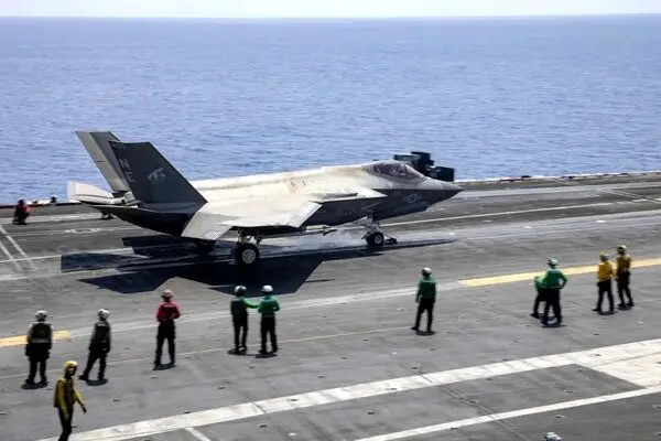 تائید شلیک موشک ایرانی به سمت جنگنده F-35 آمریکا