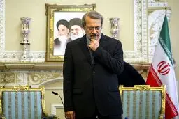 لاریجانی کاندیدای دقیقه ۹۰ می شود؟