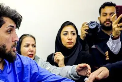 قلابی