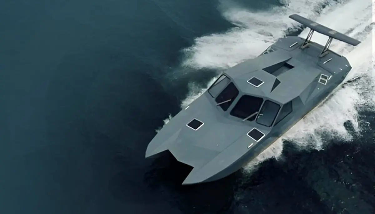 قدرتنمایی ایران با حیدر۱۱۰ سریع ترین قایق رادارگریز جهان 