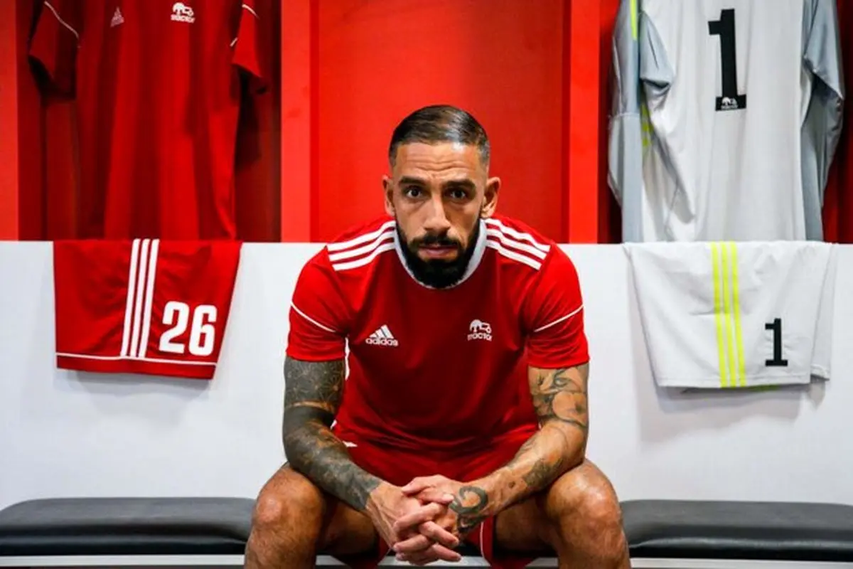 دژاگه اولین بمب نقل‌ و انتقالاتی استقلال