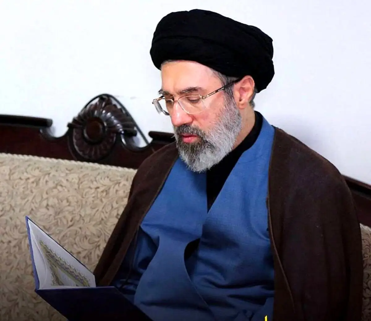 پیام رهبر انقلاب در پی شهادت دریابان علیرضا تنگسیری