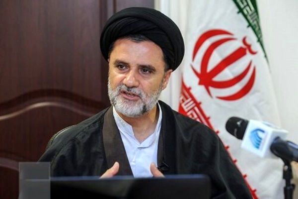 نبویان : آمریکا به ایران قبل از حمله اسرائیل خبر داد!