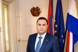 سفیر ارمنستان از سوی سفیر آذربایجان تهدید جانی شد + عکس