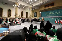 تصاویر دیدار قهرمانان و افتخارآفرینان ورزشی با رهبر معظم انقلاب