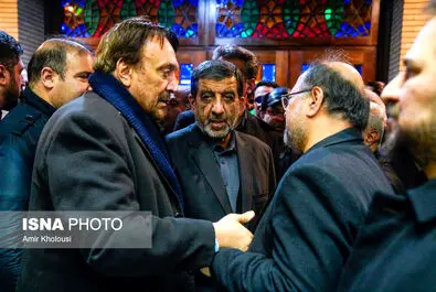 محمد شریعتمداری