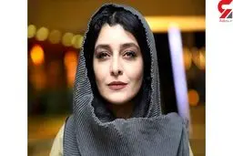 تصویر ساره بیات و خواهرش در ماشین میلیاردی
