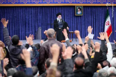 رهبر انقلاب