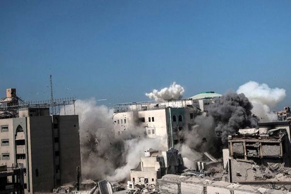 ​لحظه بمباران ساختمان دانشگاه غزه 