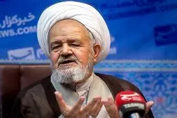 در ایران هر قشری که می‌آید مطالبه کند، زمینه ساز ضربه به نظام می‌شود؛ چرا؟