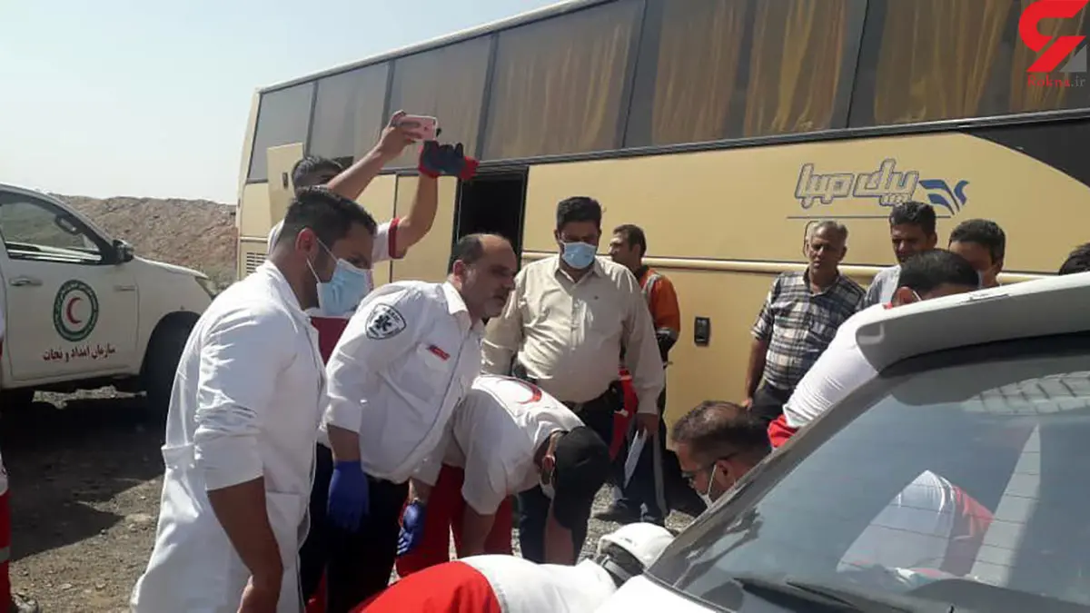 تصادف مرگبار اتوبوس مسافربری در نطنز / 5 کشته + عکس

