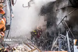 تصاویر تلخ آتش سوزی گسترده در بازار تهران