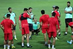 زیر نظر  گل محمدی: یحیی شارژ شده به پرسپولیس برگشت