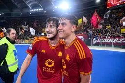 سردار با سر شوت زد!