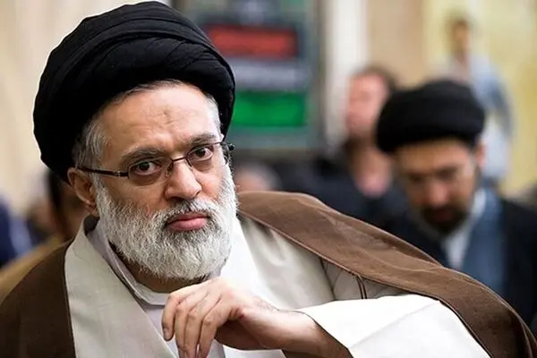 نامه رهبر معظم انقلاب به برادر بزرگشان آیت‌الله سیدمصطفی خامنه‌‌ای