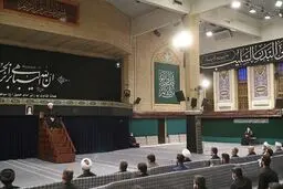 آغاز مراسم عزاداری هیئت‌های دانشجویی در حضور رهبر انقلاب