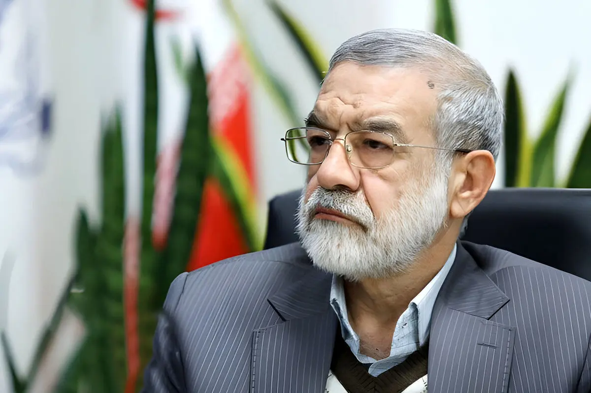 باید با پدیده آقازادگی برخورد شود/ همه در برابر قانون یکسان‌اند