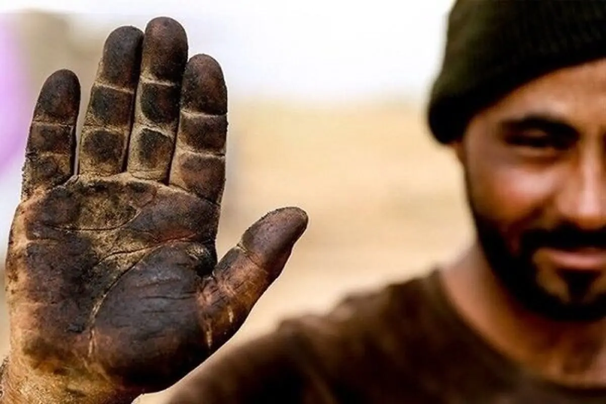 واریز  ۱۰.۳ میلیون تومان پایه حقوق کارگران از همین ماه | واریزی 5/000/000 تومان برای کارگران متاهل در سال ۱۴۰۴ تایید شد