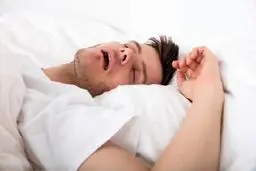 بروز این علائم پس از ۳۰سالگی نشانه حمله قلبی است؛ جدی بگیرید

