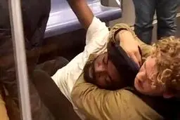 قتل وحشیانه یک سیاهپوست به دست تفنگدار آمریکایی