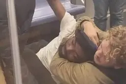 قتل وحشیانه یک سیاهپوست به دست تفنگدار آمریکایی