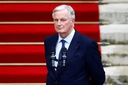 گریختن موقت دولت جدید فرانسه از رای عدم اعتماد