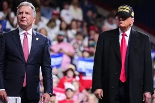 مدیر امنیتی آمریکا : ایران قوی است و باید با مذاکره ضعیف شود