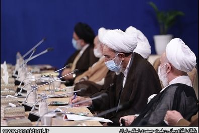 دیدار اعضای جامعه روحانیت مبارز با رییس جمهور