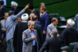 چه کسانی می‌خواهند اعتبارنامه تاجگذدون رد شود؟